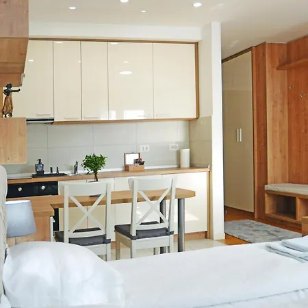 Apartment A Blok A8 Bezanija